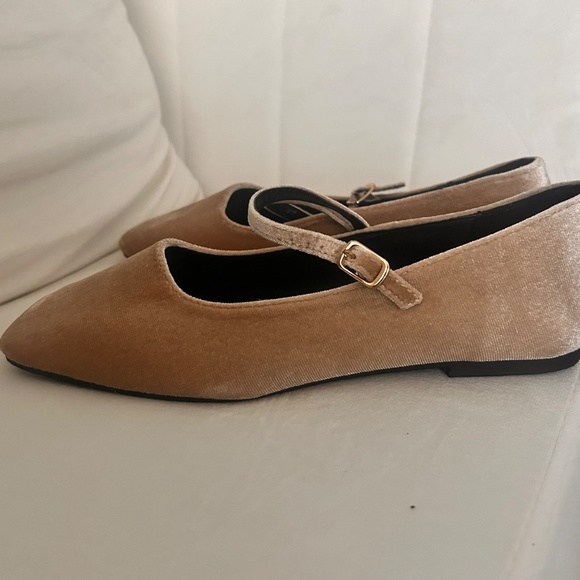 Velvet Ballet Flats - Picture 4 of 5
